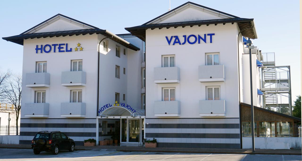 Hotel Vajont Vaiont Exterior photo